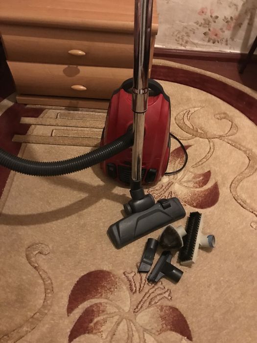 Пилесос / Пилосмок Zanussi