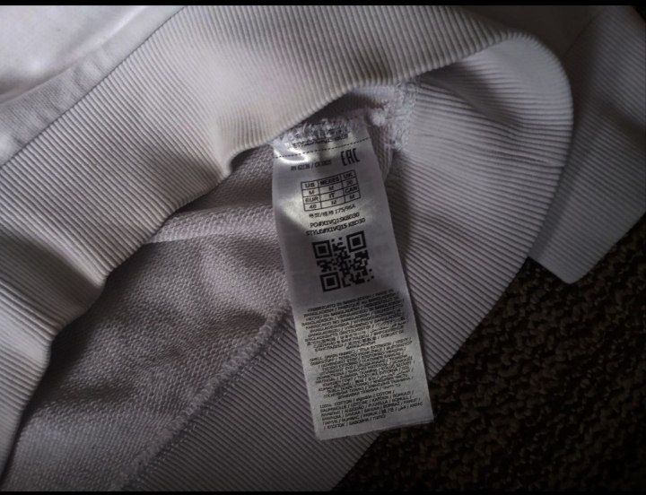 Свитшот M GUESS оригінальний