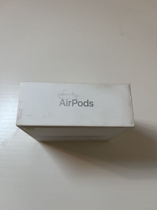 Airpods 4 selados