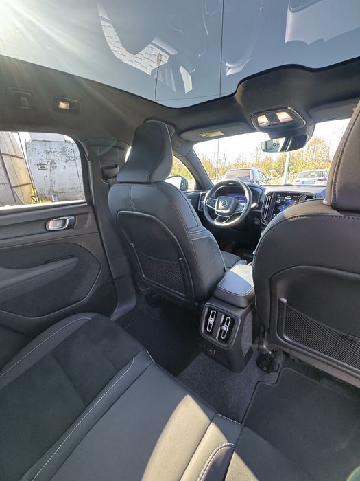 Volvo c40 recharge  2023