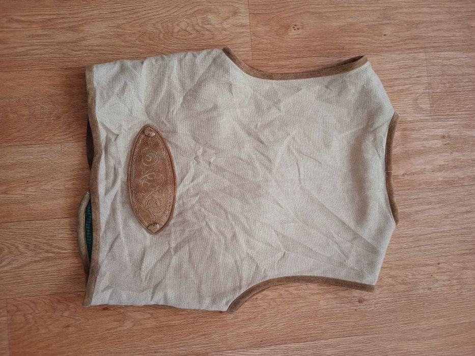 Вінтажна шкіряна жилетка безрукавка