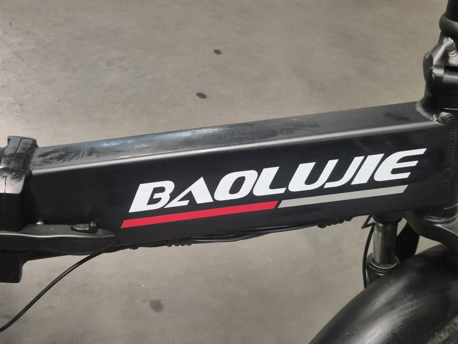 Rower elektryczny składany BAOLUIJE