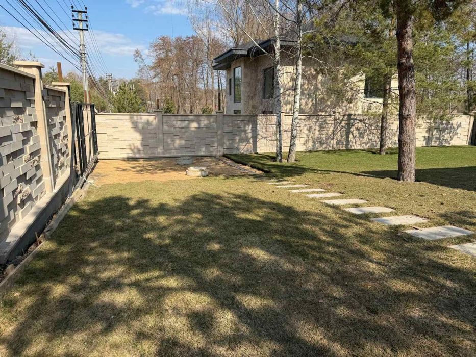 Гореничі. Будинок 200 кв.м+7.5 соток з соснами. Асфальт. 320 000 дол - View 3