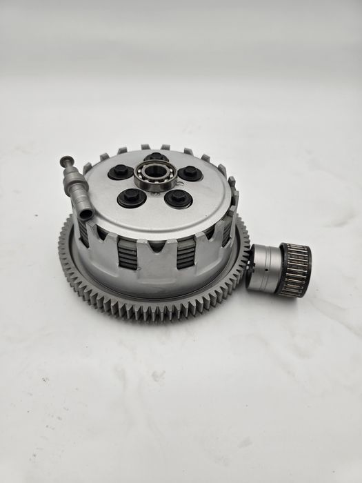 TRIUMPH TIGER 800  Sprzęgło kosz sprzęgłowy