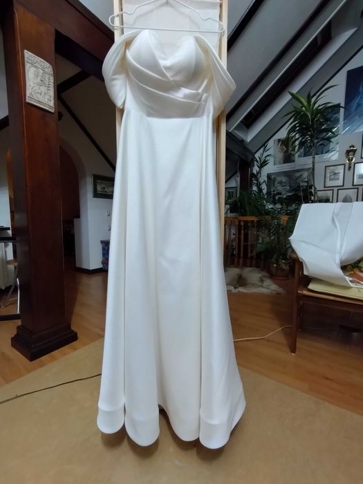 Suknia ślubna Ivory