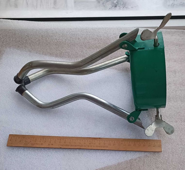 Тренога, подставка, под новогоднюю ёлку СССР.