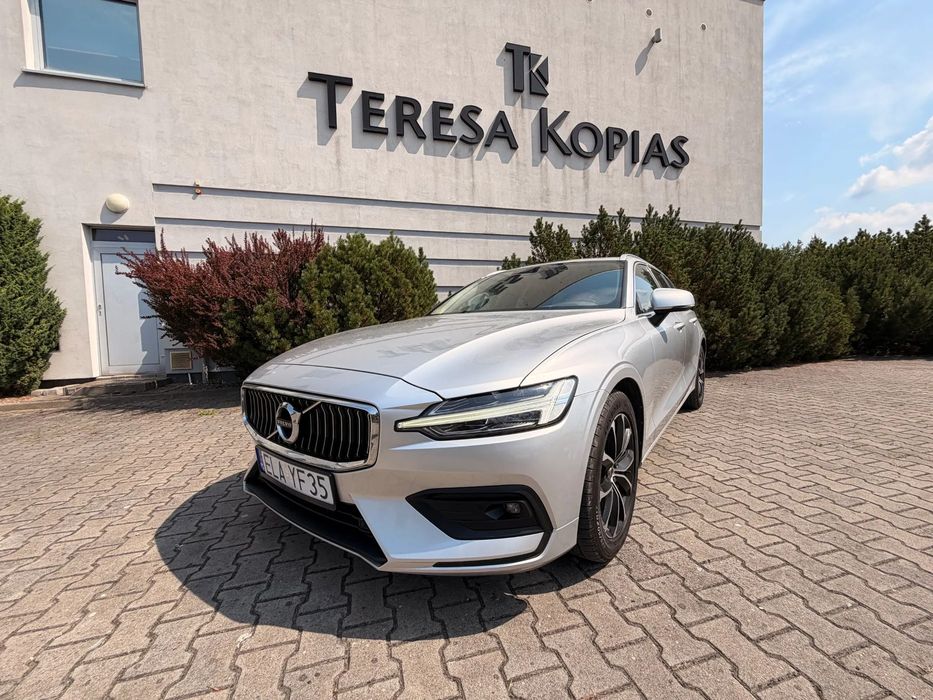 Volvo XC 60 volvo v60 1 własciciel 150ps full opcja jak nowy 2020 rok