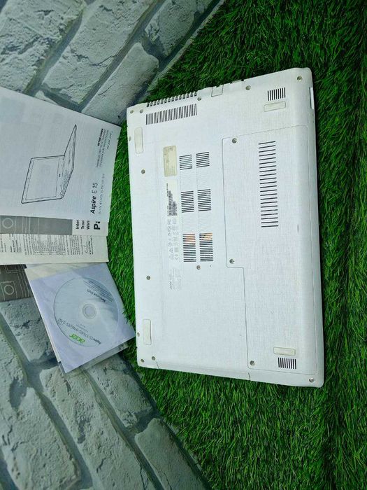 Ноутбук Acer E5-576G Core i5-8250u/12gb/128ssd/Nvidia MX150