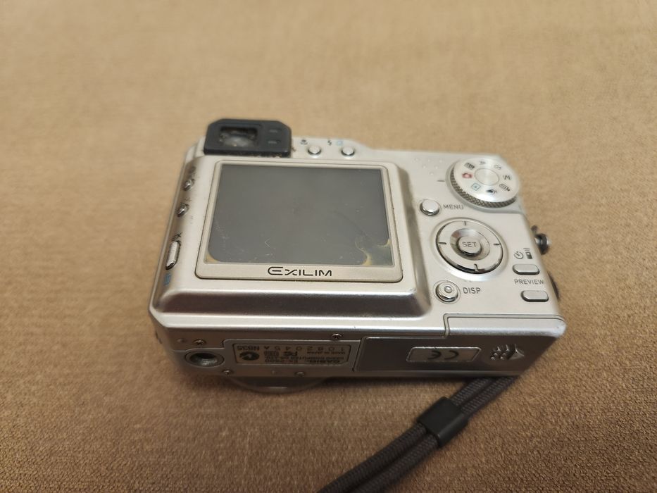 Фотоапарат Casio ex-p600
