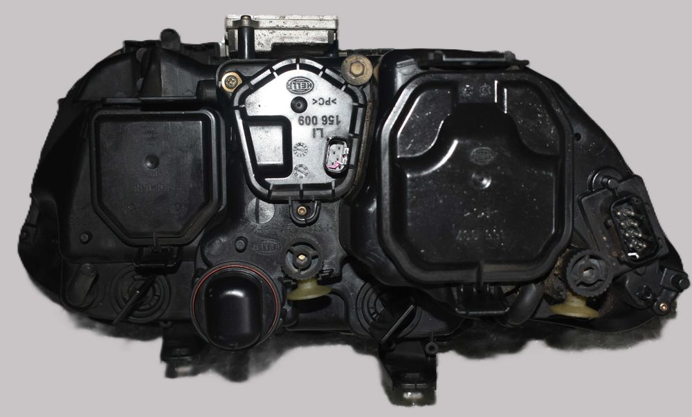 Farol esquerdo xenon Bmw E65