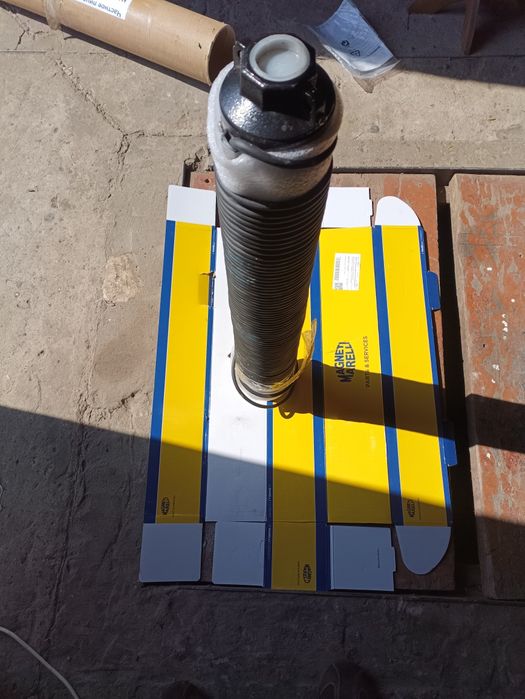 Насос погружний. Скваженний насос. Для колодязя