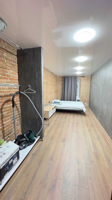 ОРЕНДА квартири студія +спальня центр Бр.Рогатинців Площа ринок