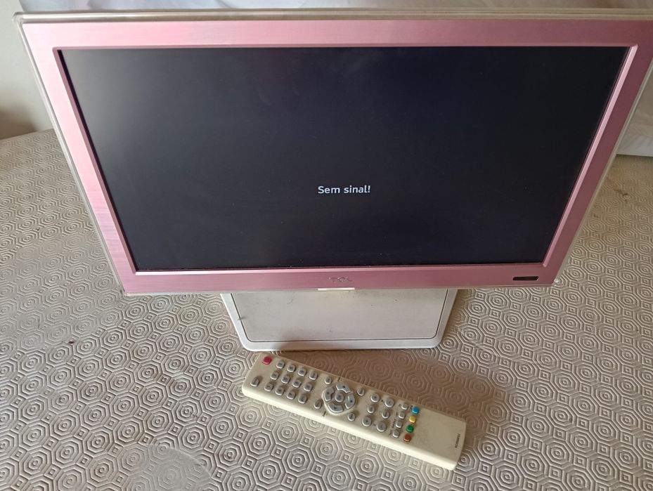 TV TCL 19 polegadas