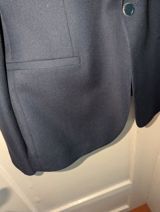 Чоловічий класичний костюм