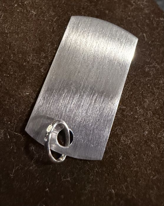 Medalha nova em prata para fio