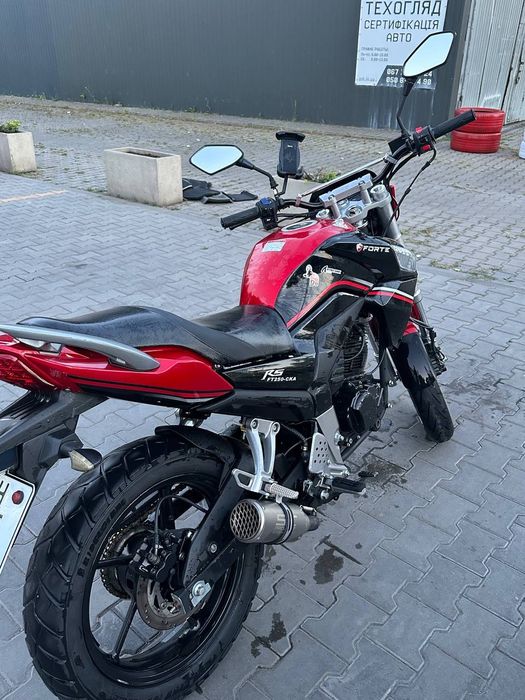 Продам обменяю мотоцикл Forte ft 250 r5