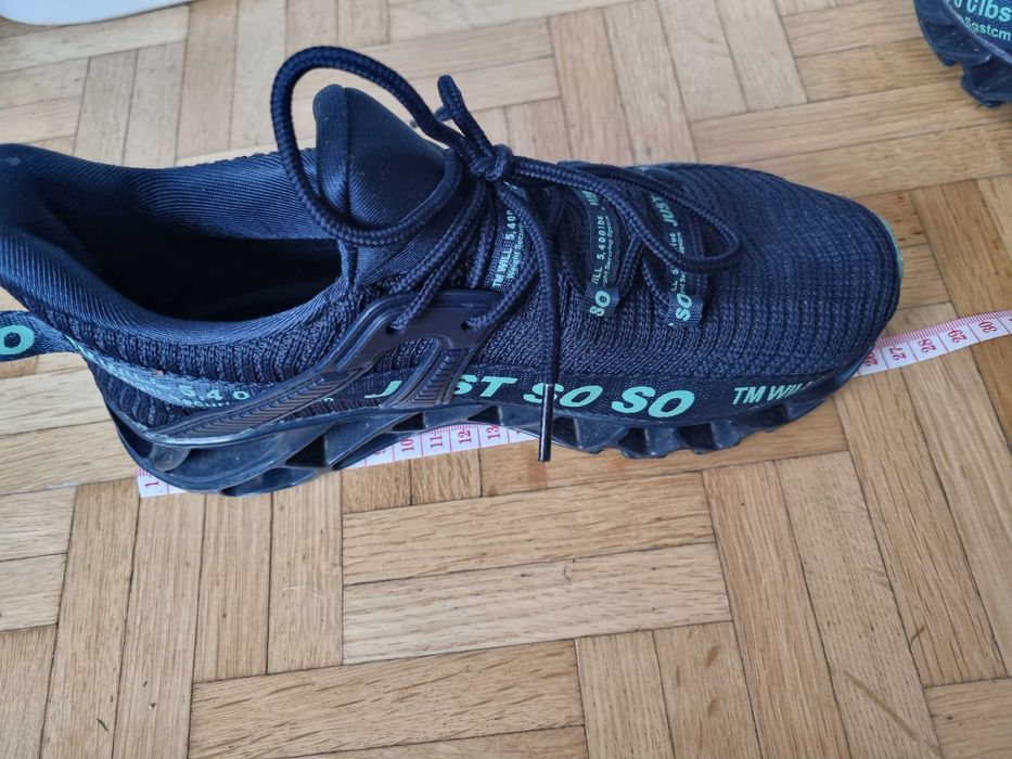 Buty sportowe rozmiar  37 wygodne