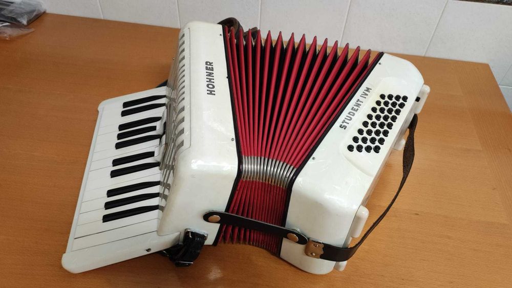 Acordeão Hohner à II Voz - Acordeon