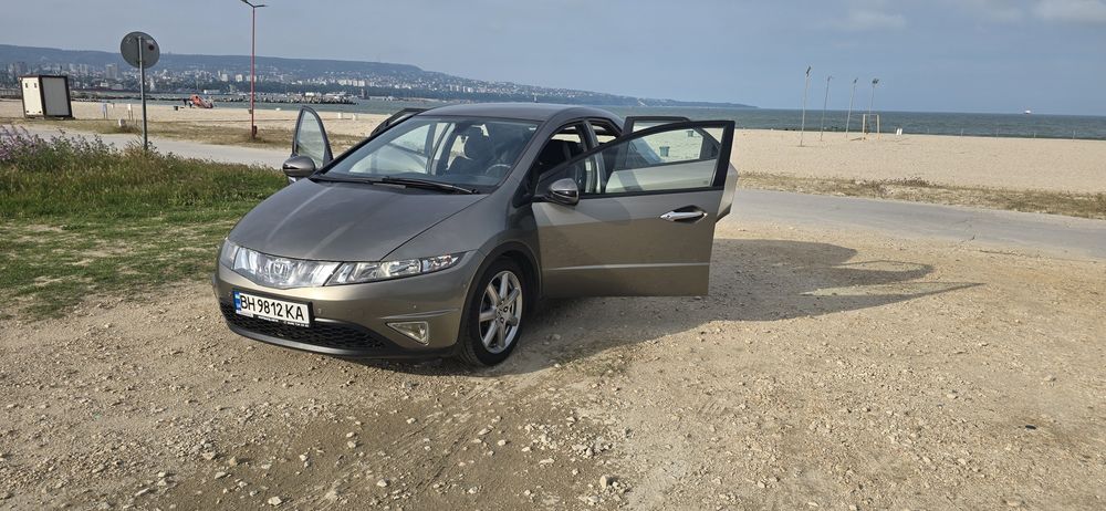 Honda Civic 8G 5D