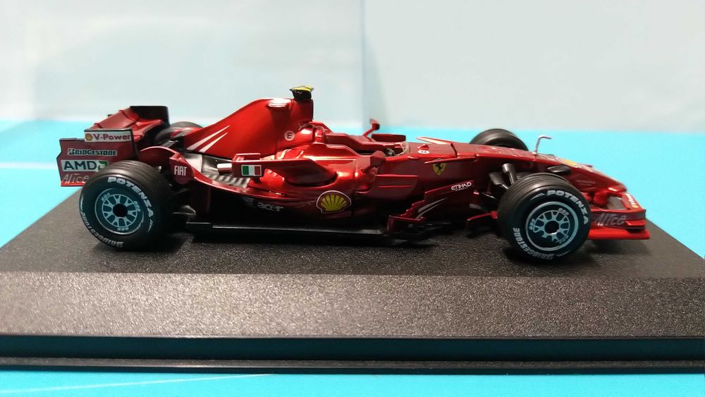 Ferrari F2008 #2 Felipe Massa - Vice Campeão F1 2008 - Atlas 1/43