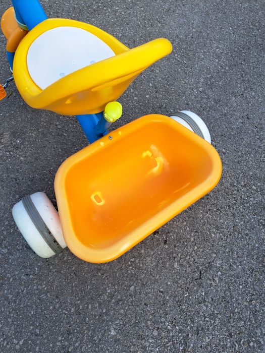 Triciclo Infantil Colorido – Tema Pato Donald