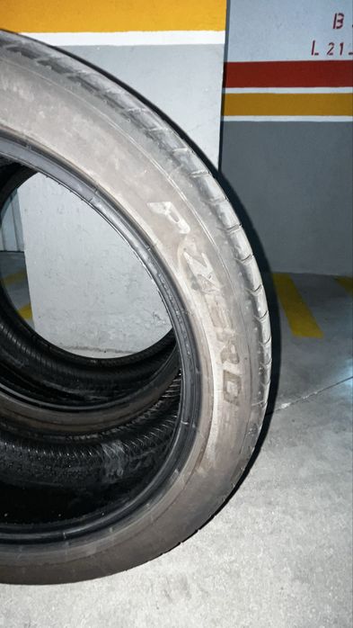Pneus Pirelli P Zero novos
