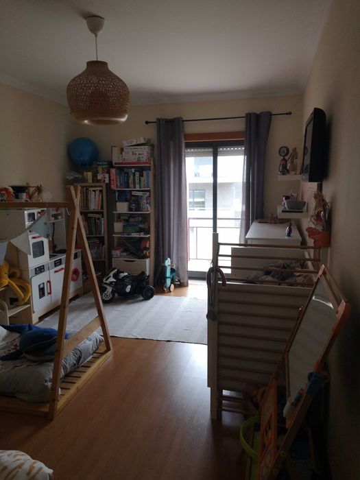 Apartamento T2 para arrendamento.
