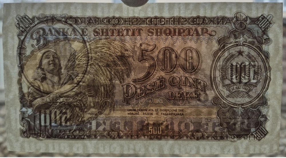 Колекція банкнот Албанії 1957 р. 500 та 1000 лек стани UNC 2 бони