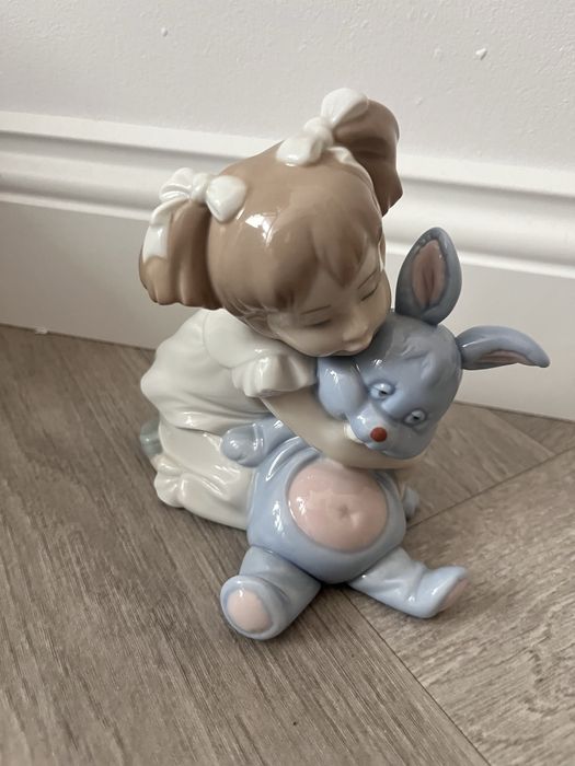 Figurka lladro nao