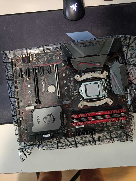 płyta główna + procesor i7 6700k + 32gb ram