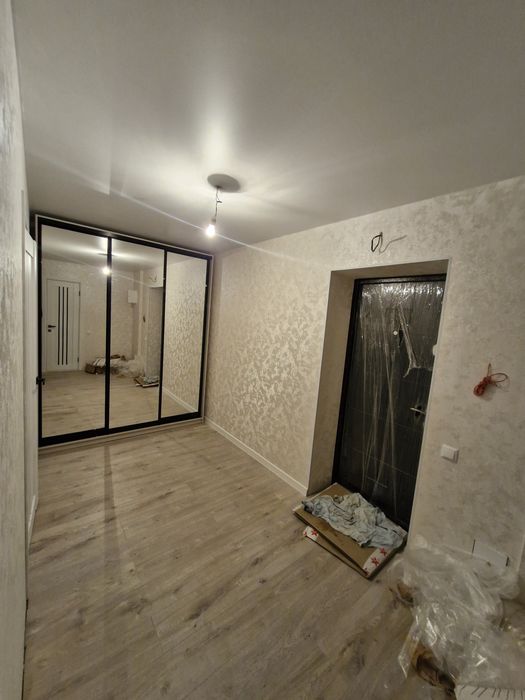 Здається 1кв на Замості  16000+