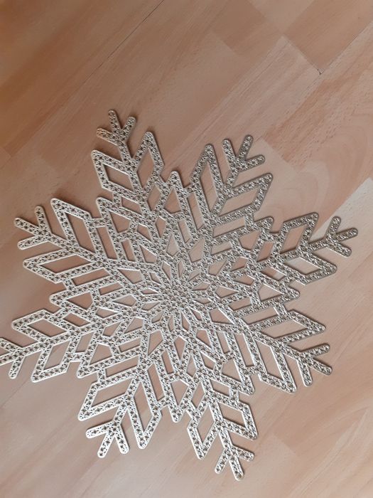 Podkładki na stół- 8 sztuk- całość 10 zł