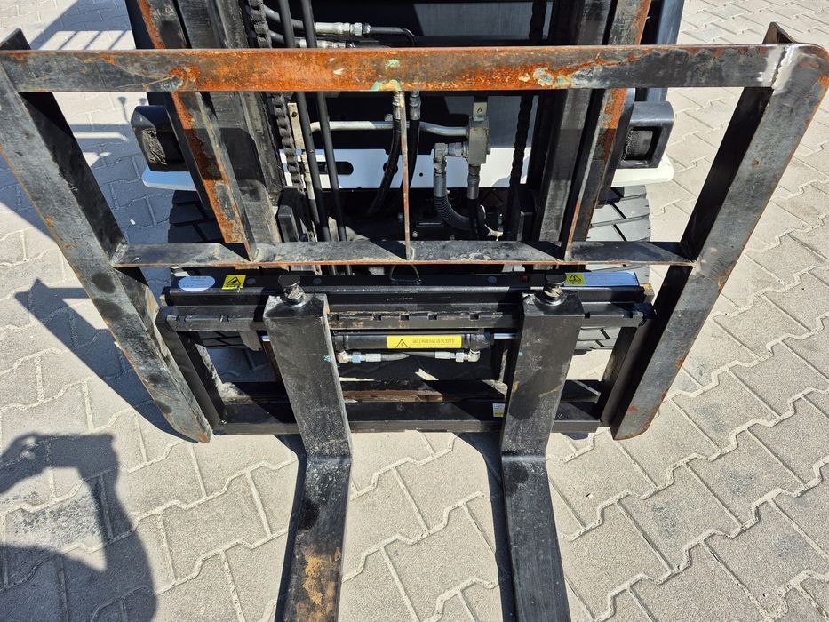 Автонавантажувач, навантажувач, вилочный погрузчик 1.5 тон.