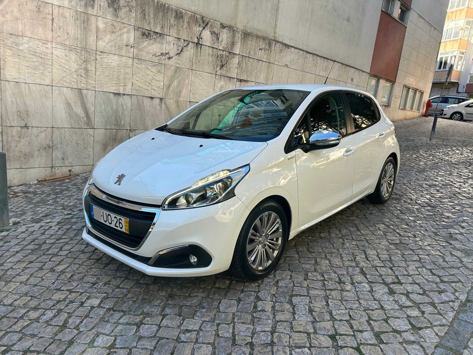 Peugeot 208 1.2- 82Cv- Versão Style - 2018 — photo 5