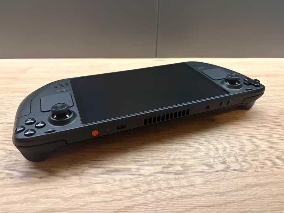 Steam Deck OLED 16/512 GB z akcesoriami