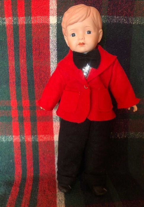 Кукла, фарфор, порцеляна, іграшка, подарунок, колекція