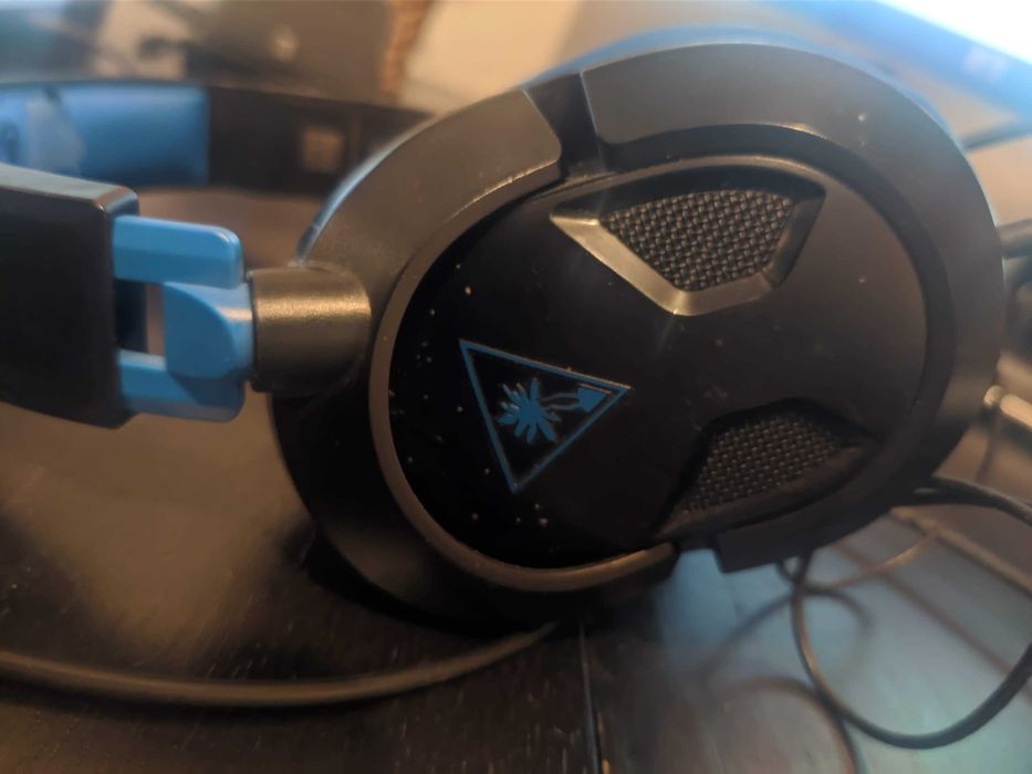 Gaming Headphones with Microphone64861614275970120