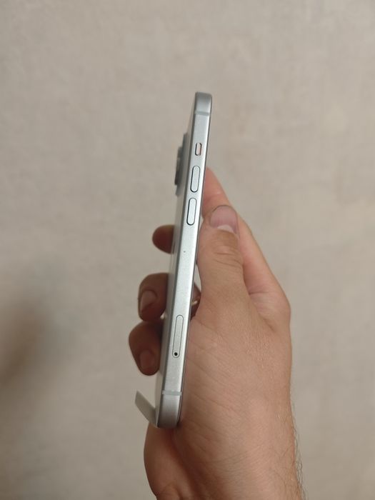 Iphone 15 128gb newerlock