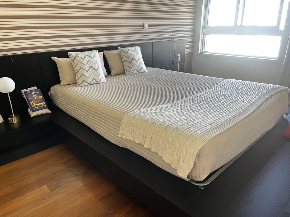 Cama de casal + colchão