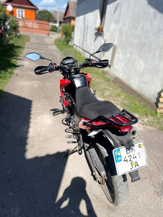 Срочно продам мотоцикл loncin LX 200 gy 7a