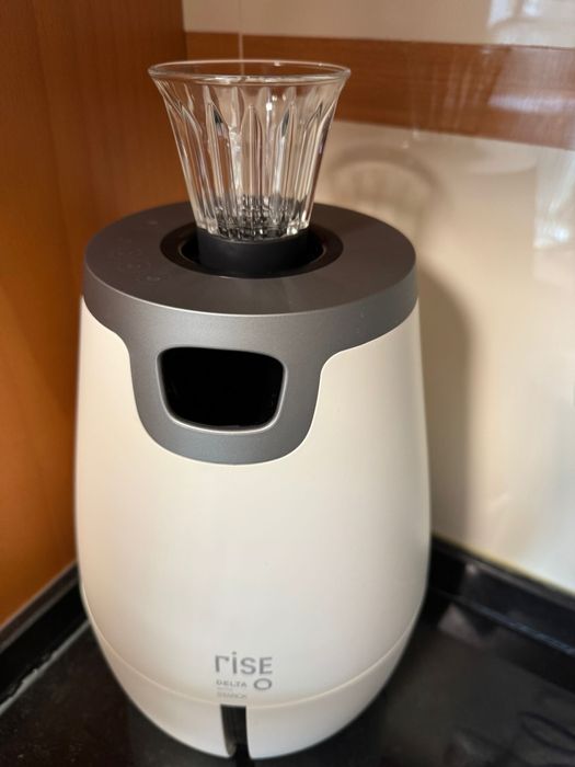 Máquina café Delta Rise branca