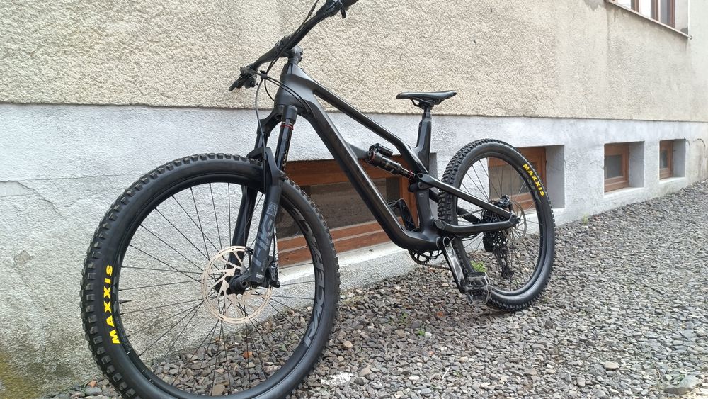 Продам свій canyon spectral cf 7