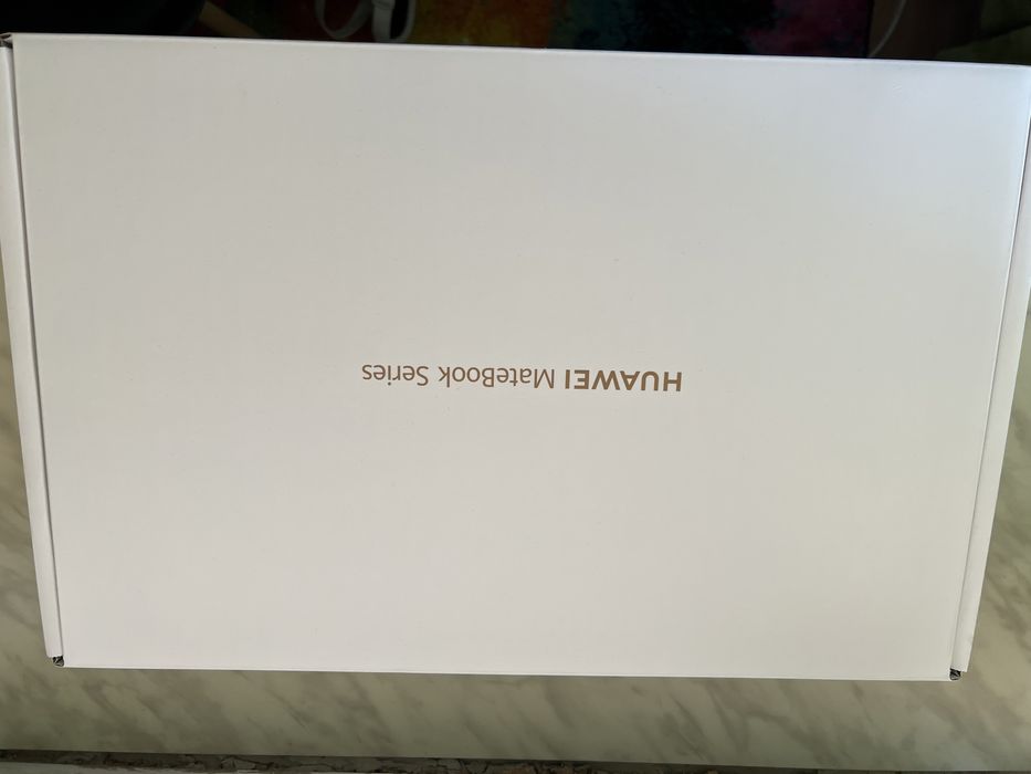 Laptop Huawei jak nowy