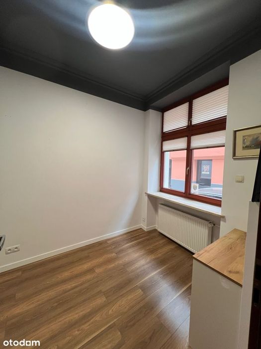 Lokal użytkowy do wynajęcia – Stary Rynek, Poznań, ul. Mokra 4