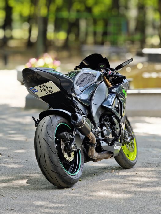 Kawasaki ninja zx10r (не Honda,Suzuki,Yamaha)