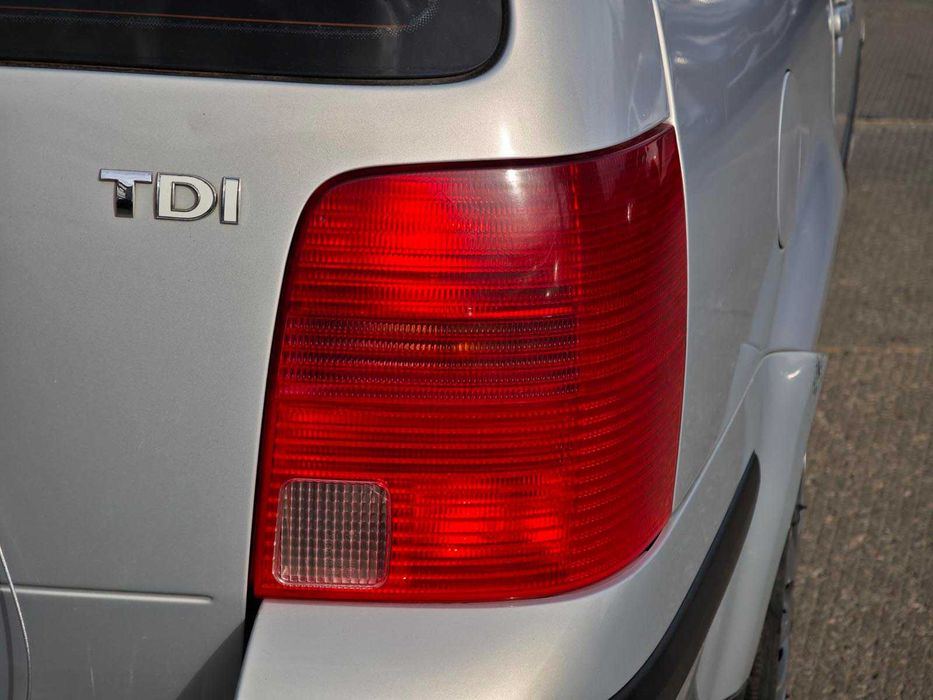 Продам Volkswagen Passat 2000р. #77177