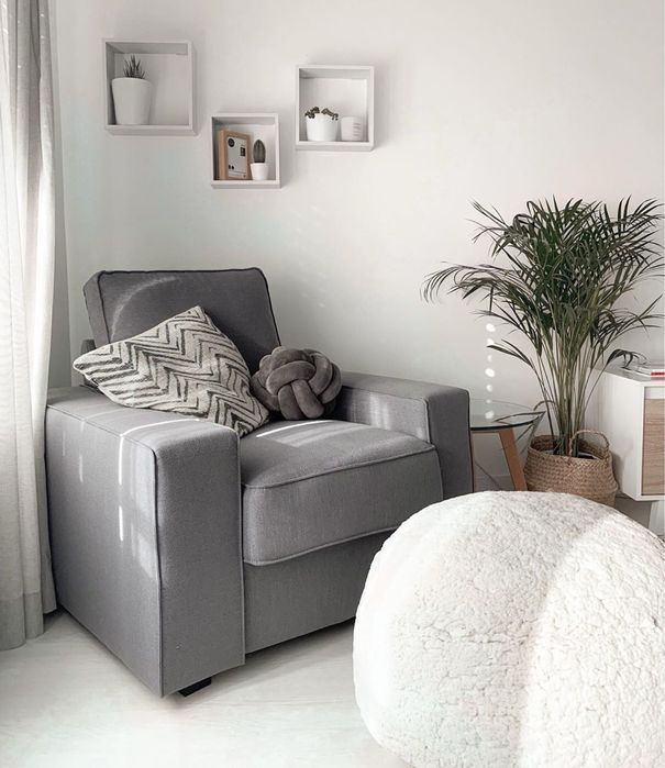 Poltrona cinza escuro