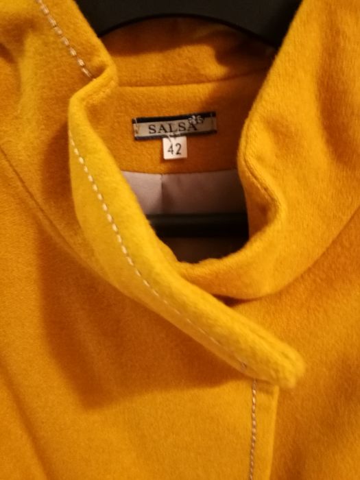 Płaszcz damski wełniany