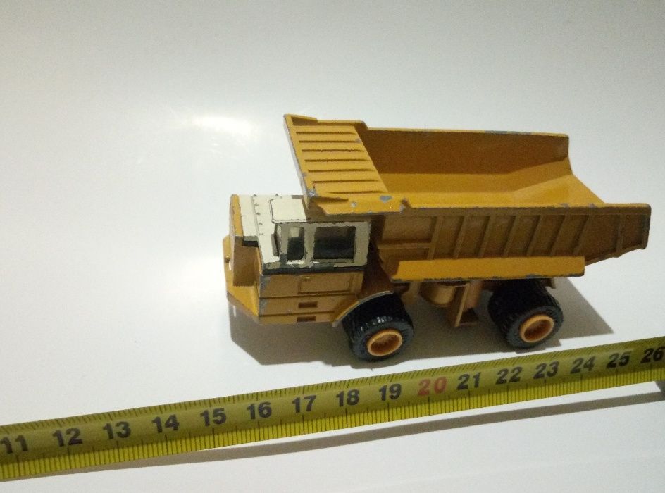 ERTL Dump Truck вантажівка
