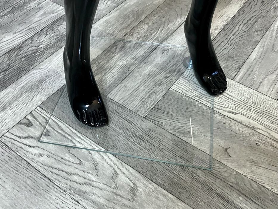 Manekin pełnopostaciowy, stan idealny, czarny glow